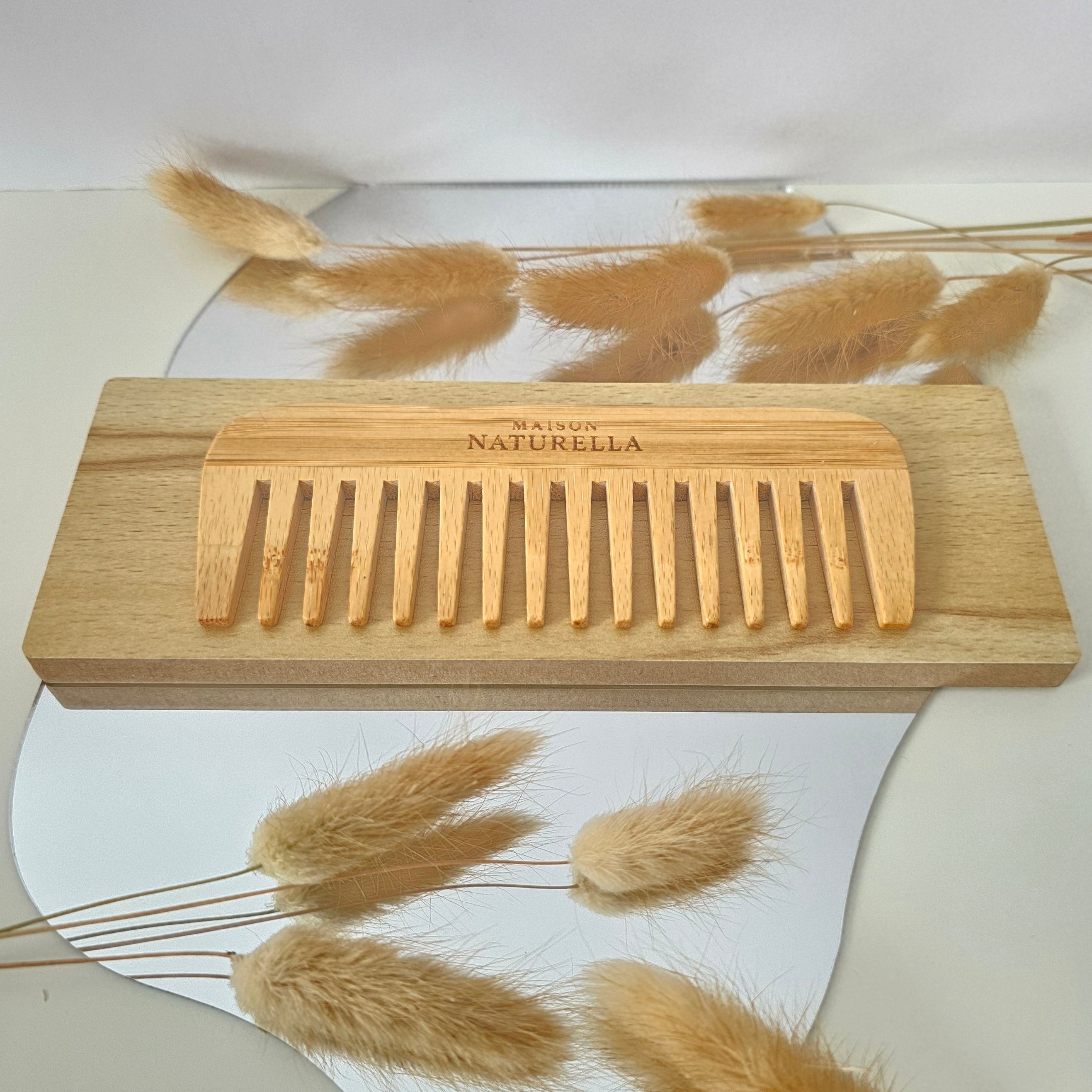 Bamboo Comb - With Maison Naturella’s bag