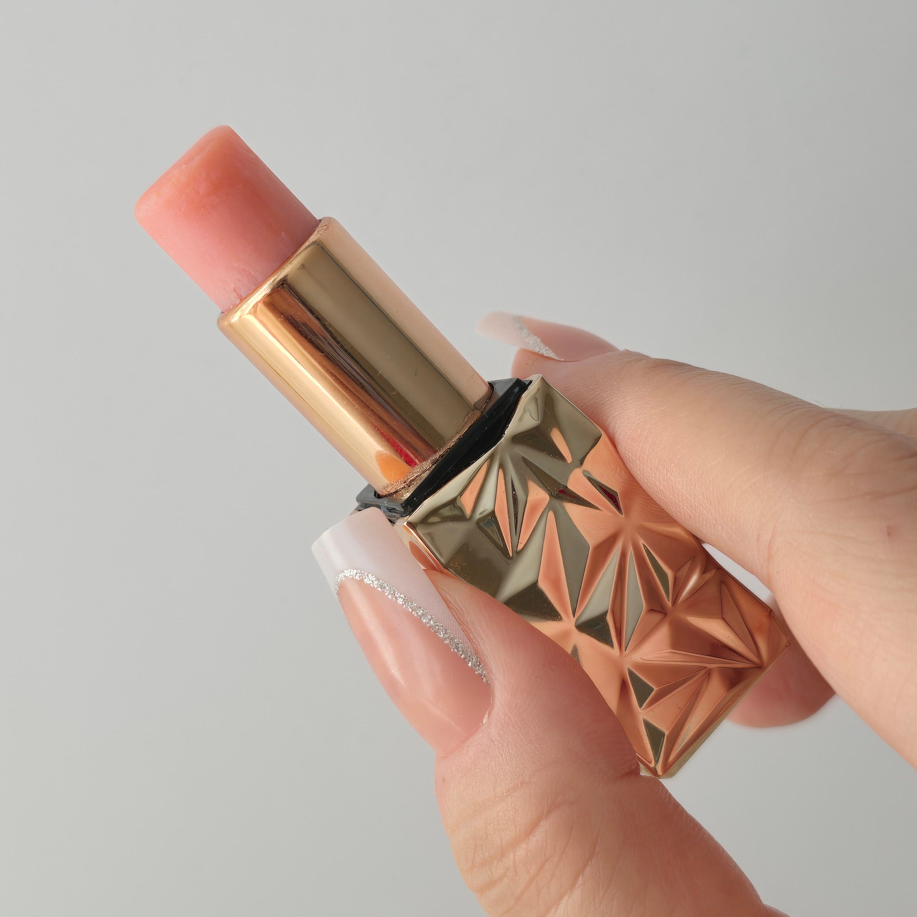 ARZÈA LIANOR - Luxurious Lip Balm