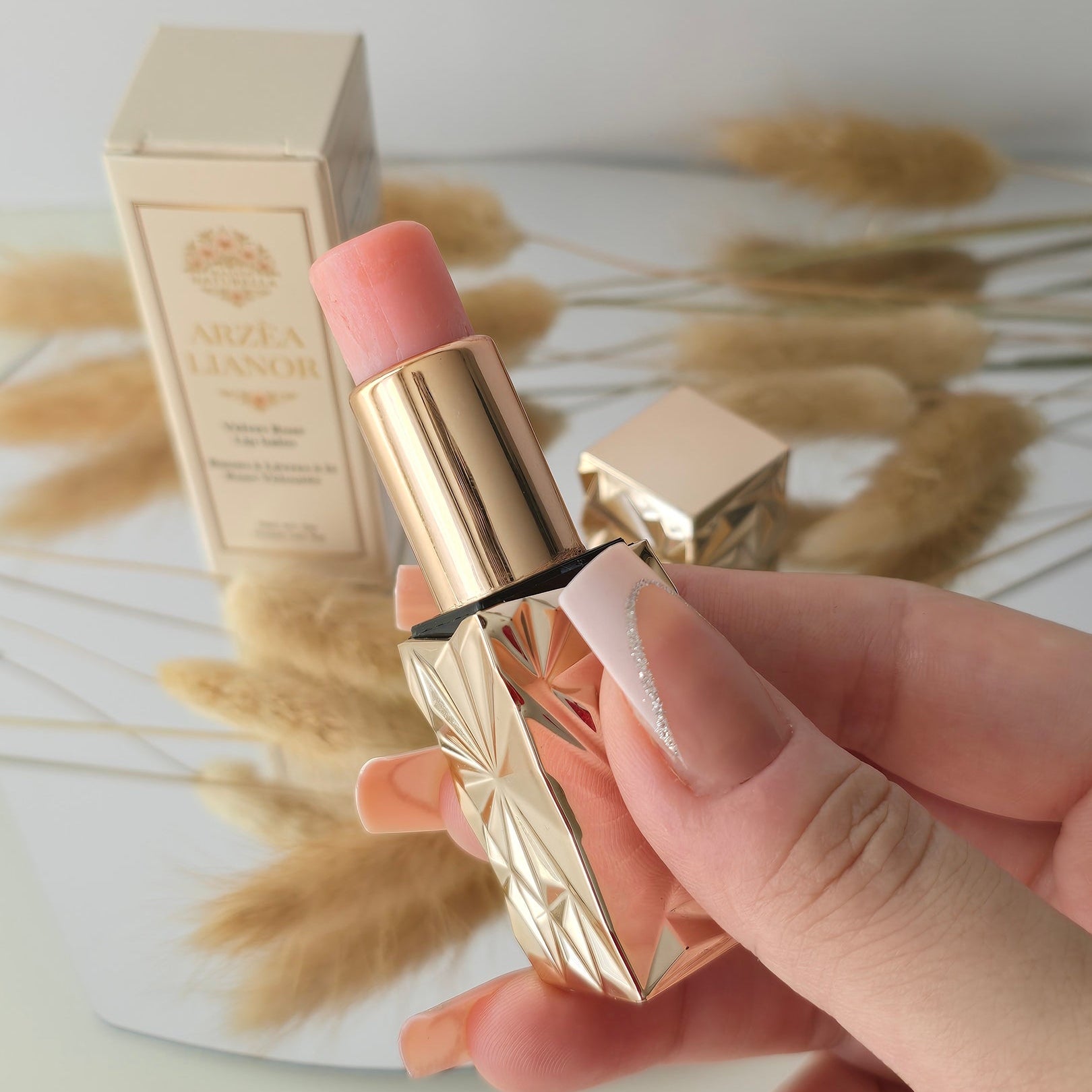 ARZÈA LIANOR - Luxurious Lip Balm